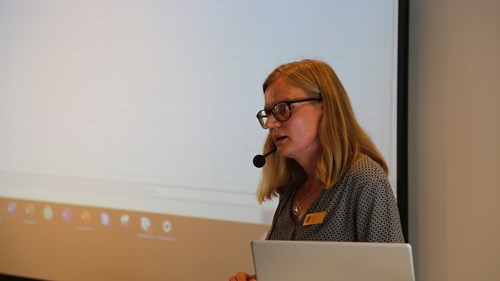 Anna Ekholm föreläser